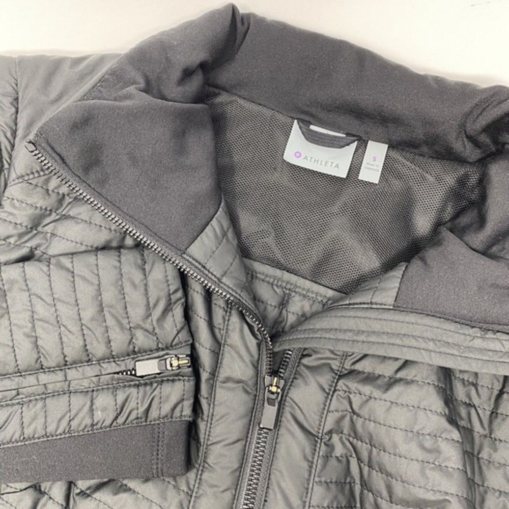 ATHLETA  Full Zipped Black  Women's‎ Jacket  Sz Small